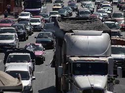 El programa Hoy No Circula tiene como finalidad disminuir los niveles de contaminación ambiental. SUN/ ARCHIVO.