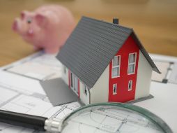 Profeco recomienda informarse antes de adquirir un préstamo para evitar perdida de dinero. ESPECIAL / UNSPLASH / T. Mallorca