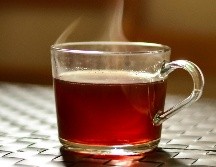 Aunque estas bebidas pueden ayudar a controlar el azúcar en la sangre, no deben reemplazar los tratamientos médicos ni una dieta equilibrada. Pexels