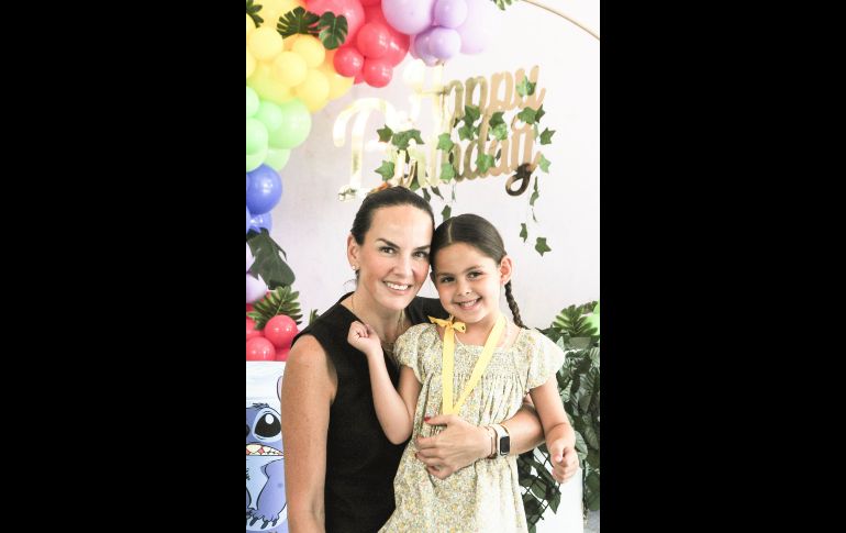 Ale Godínez y Alexa Villaseñor. GENTE BIEN JALISCO/ Marifer Rached