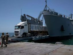 El muelle ha sido usado para transportar más de 8,6 millones de kilogramos de alimentos al interior de Gaza. AP