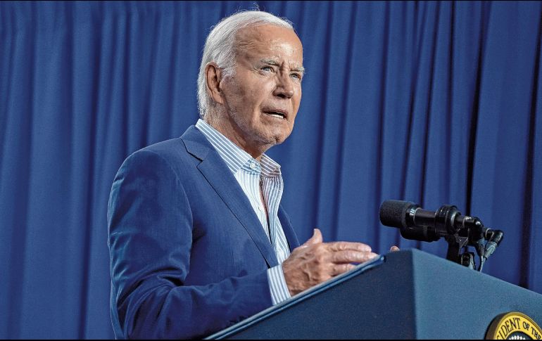 Joe Biden reconoció errores en el debate del jueves, pero descartó bajarse de la candidatura. AP