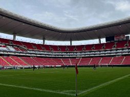 Leones Negros vence a Chivas en partido realizado a puerta cerrada en el Estadio Akron, como parte de la pretemporada. ESPECIAL / X: @LeonesNegrosCF