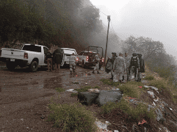 Acompañadas de elementos de la Guardia Nacional, confirmaron que se trataba de osamentas, aparentemente pertenecen a tres personas. ESPECIAL/Madres Buscadoras Jal