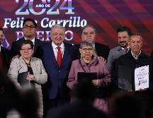 El Presidente de México Andres Manuel López Obrador lanzó el Fondo de Pensiones para el Bienestar, una bolsa de 44.894 millones de pesos (2.454,5 millones de dólares), con la que promete que los trabajadores podrán jubilarse con su sueldo completo. EFE/ S. Gutierrez