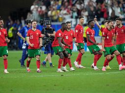 El conjunto lusitano mantuvo el dominio del encuentro y puso a prueba la defensa de Eslovenia que no dejaba espacio a las jugadas de Cristiano Ronaldo. AP/ A. Schalit.