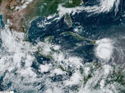 Se muestra una vista del ojo del huracán Beryl durante su paso por el Caribe. EFE
