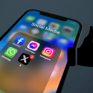 Elon Musk prepara botón de "no me gusta" para "X" y se aviva la polémica