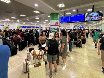 Se espera que Beryl llegue a tierra en el estado de Quintana Roo la noche del jueves o en las primeras horas del viernes, según informó este miércoles el Servicio Meteorológico Nacional (SMN). EFE / A. Cruz