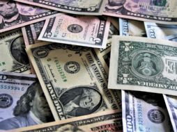 El dólar ha registrado dos jornadas consecutivas en cifras negativas. Unsplash