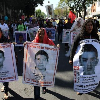 López Obrador: "No habrá carpetazo" al caso Ayotzinapa