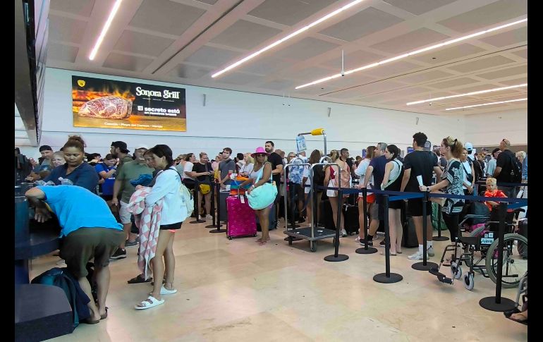 El Grupo Aeroportuario del Sureste (ASUR) ha actualizado el estatus de sus operaciones. SUN / A. Varillas