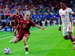 En la tanda de penales Canadá fue más afectivo al marcar David, Bombito, Davis y Koné mientras que fallaron Millar y Eustaquio. EFE/ K. JAIRAJ.