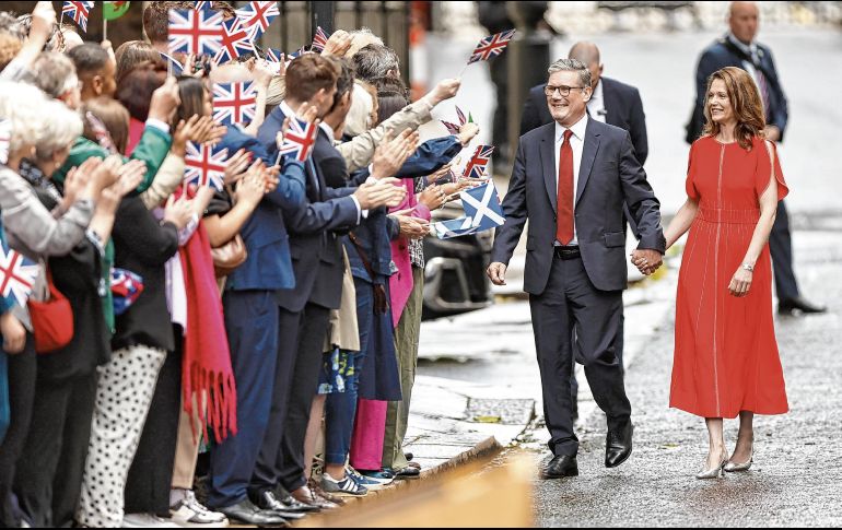 Keir Starmer, nuevo primer ministro británico, se compromete a una renovación nacional tras la victoria aplastante de su Partido Laborista. EFE
