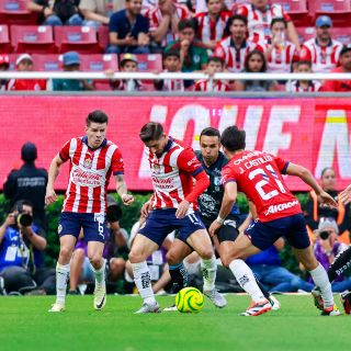 Chivas perdería a otra de sus figuras, ¿de quién se trata?