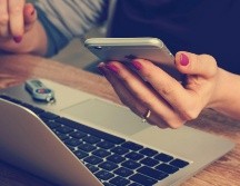 La fuerte correlación entre dichos pagos y medidas más amplias de proliferación de la tecnología de la información. UNSPLASH/ Firmbee.com