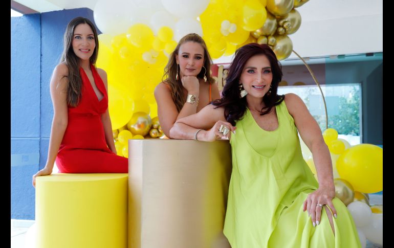 Paulina Escobar, Stephanie Guillén y Karla Atristain. GENTE BIEN JALISCO/ Claudio Jimeno