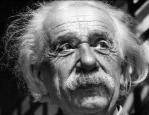 Las enseñanzas de Albert Einstein trascienden el ámbito científico para ofrecer valiosas lecciones sobre cómo vivir una vida plena y lograr el éxito personal. AP/ARCHIVO