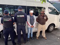 A través de la coordinación y comunicación con el Consulado de Estados Unidos se logró saber que Silvestre ‘N’ cuenta con una orden de aprehensión vigente en el país por los delitos mencionados. ESPECIAL / Policía de Guadalajara