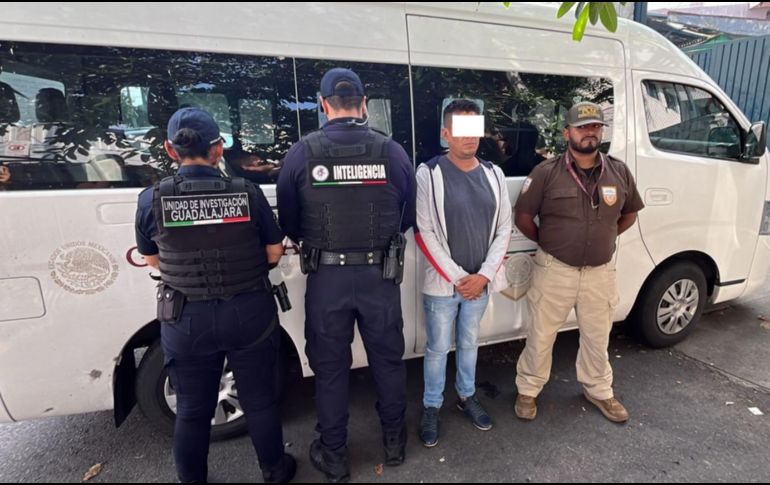 A través de la coordinación y comunicación con el Consulado de Estados Unidos se logró saber que Silvestre ‘N’ cuenta con una orden de aprehensión vigente en el país por los delitos mencionados. ESPECIAL / Policía de Guadalajara