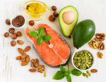 Incluir estos alimentos en tu dieta diaria no solo te ayudará a aumentar la ingesta de Omega-3, sino que también te proporcionará una variedad de nutrientes esenciales para mantener una salud óptima. CANVA