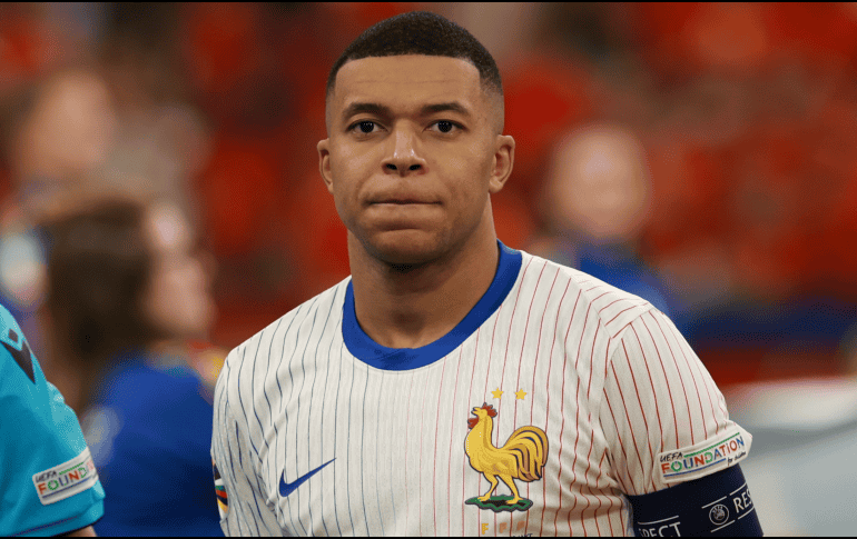 El Real Madrid contrató a Kylian Mbappé para las próximas cinco campañas. EFE / C. Bilan