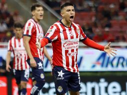 Chivas comenzó de manera irregular la campaña al empatar sin goles contra Toluca. IMAGO7