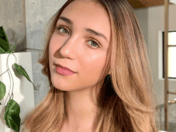 La hija menor de Legarreta, Nina, también está considerando lanzarse como solista de manera anónima. INSTAGRAM/ ninarubinl