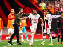 Chivas dominó los primeros minutos del juego contra Tijuana, mas después perdió el control. IMAGO7/A. Gutiérrez