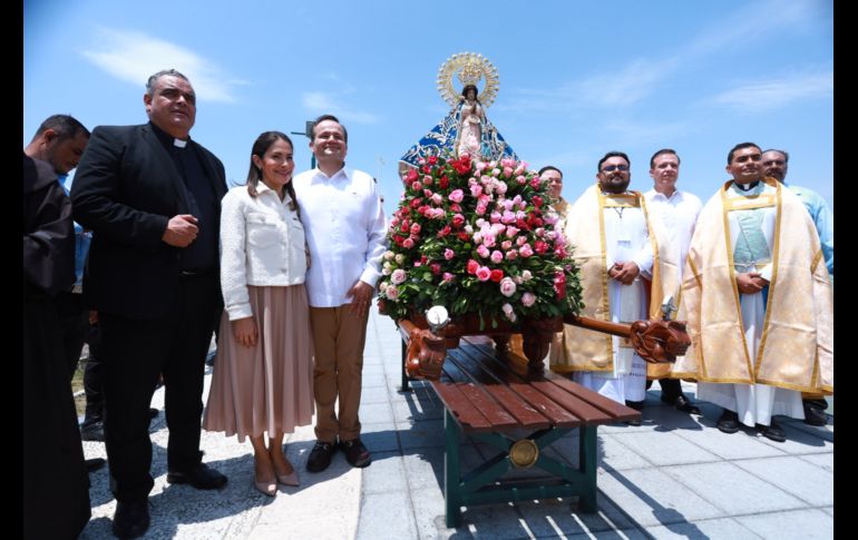 Para pedir por un buen temporal de lluvias la Virgen de Zapopan arribó este domingo al municipio de Chapala. CORTESÍA