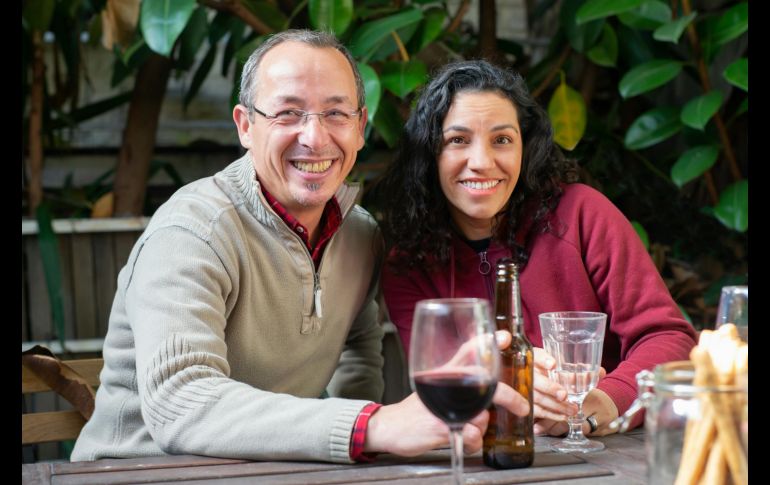 El consumo de alcohol por parte de personas con diabetes debe ser evaluado individualmente por un médico. Pexels