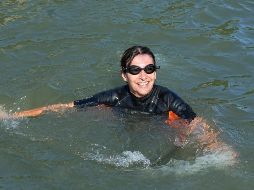 Anne Hidalgo señaló que las aguas del Sena están en óptimas condiciones para celebrar los eventos olímpicos agendados. AP/M. Euler