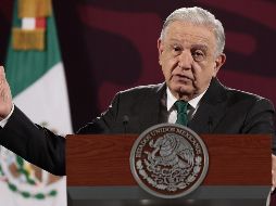 López Obrador considera que las reuniones con figuras públicas corresponden desde ya a Claudia Sheinbaum. EFE /  J. MÉNDEZ
