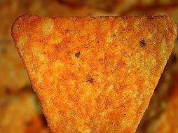 Estas son las botanas empacadas que debes evitar por su calidad nutricional, según la Profeco. ESPECIAL / Unsplash Bobby Mc Leod