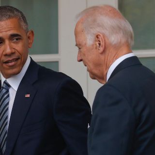 Obama cree que Biden debe reconsiderar su candidatura, dice el Washington Post