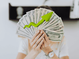 El dólar ha acumulado dos jornadas consecutivas en cifras positivas. ESPECIAL