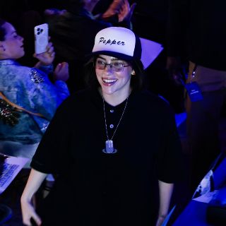 Billie Eilish apapacha al público mexicano