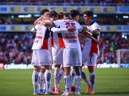 El conjunto de las Chivas ha comenzado el torneo de manera regular, pues en las primeras tres jornadas del Apertura 2024 registraron una victoria, un empate y una derrota, sumando en total cuatro puntos y así colocarse momentáneamente en el noveno lugar de la tabla general. IMAGO7