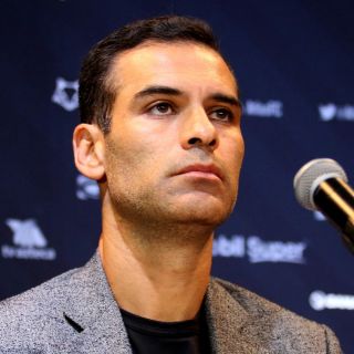 Rafa Márquez sería auxiliar del 'Vasco'