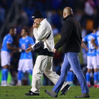 Cruz Azul hace oficial la salida de Carlos Salcedo