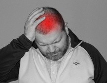 Los dolores de cabeza no controlados son una de las señales para acudir al neurólogo. ESPECIAL / Imagen de Tumisu en Pixabay