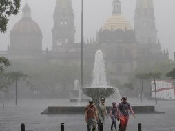 La probabilidad de lluvia este jueves en Guadalajara, de forma general, es del 100 por ciento. Es decir, es un hecho que las lluvias seguirán este día. EL INFORMADOR / ARCHIVO