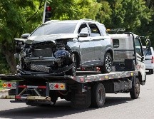 Representantes de operadores de grúas reclamaron que hay extorsiones por parte de las autoridades municipales, quienes les cobran o exigen licencia para circular por sus municipios. EL INFORMADOR/H. Figueroa.