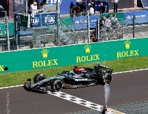 George Russell y Lewis Hamilton habían hecho el 1-2 para Mercedes en el Circuit de Spa-Francorchamps. AP / G. Vanden Wijngaert