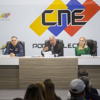 El Embajador de Venezuela afirma que en Cuba las votaciones han sido 'en total normalidad'