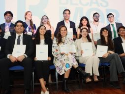 Su misión es otorgar becas para que estudiantes mexicanos realicen estudios de posgrado en el extranjero en las más prestigiadas universidades del mundo. ESPECIAL