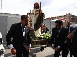 La reliquia, que consiste en un fragmento de hueso del apóstol, ha sido recibida con gran expectativa y fervor por parte de los fieles. SUN/D. Sánchez.