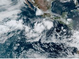 Hasta ahora, el Servicio Meteorológico Nacional solo ha confirmado la formación en el Pacífico de dos formaciones ciclónicas: Aletta y Bud. El tercer ciclón que pudiera formarse sería Carlotta. EFE/ ARCHIVO.