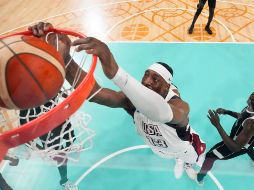 Bam Adebayo aportó18 puntos. El “Dream Team” ya aseguró su sitio en la ronda de los ocho mejores. AP/M. Terrill