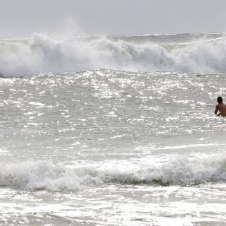 ACTUALIZACIÓN: la tormenta tropical "Carlotta" traerá lluvias muy fuertes a Jalisco